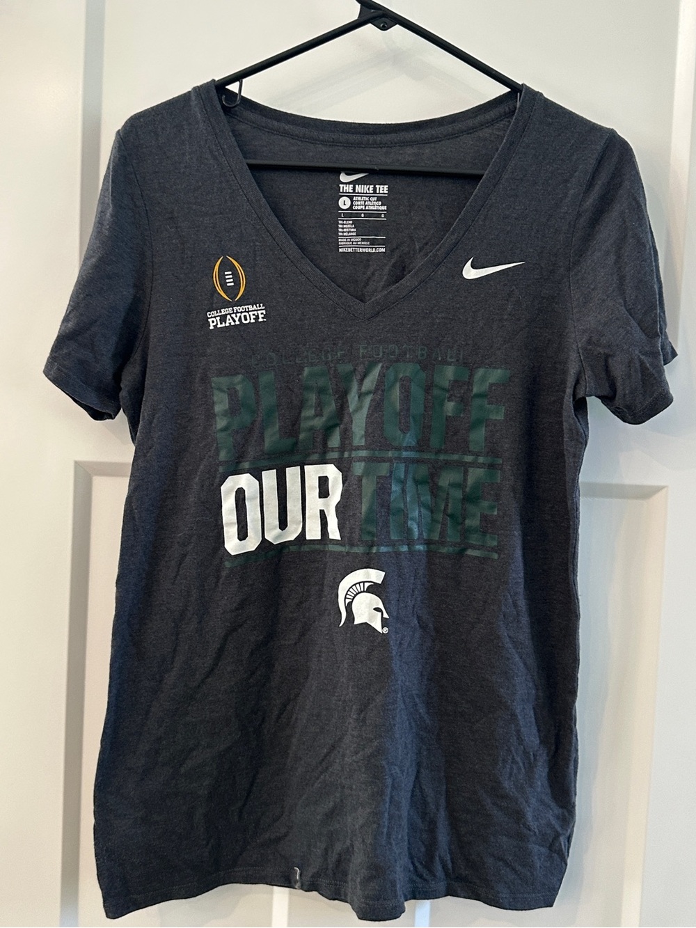 Nike Michigan State Spartans College Football Playoff T-Shirt size Large L MSU
